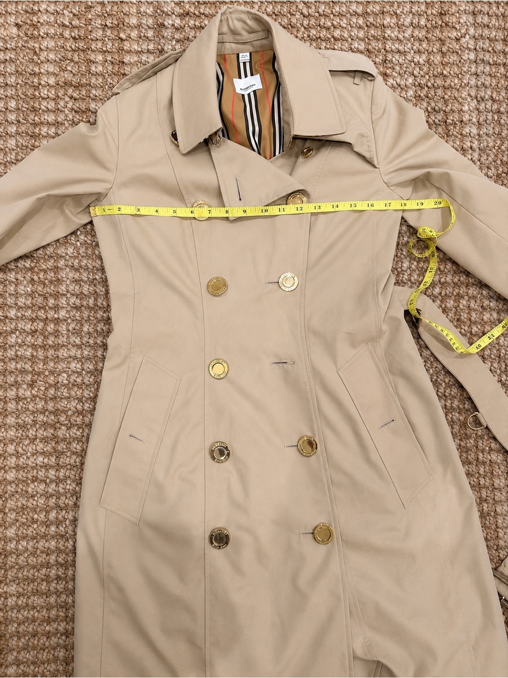 Burberry Chelsea Gabardine Heritage Trench Coat - Picture 8 of 9